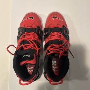 Air uptempo gs varsity red